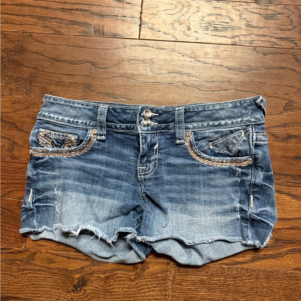 Vigoss Women's Blue Distressed Denim Shorties -the Dublin Short size 7/8   3 in